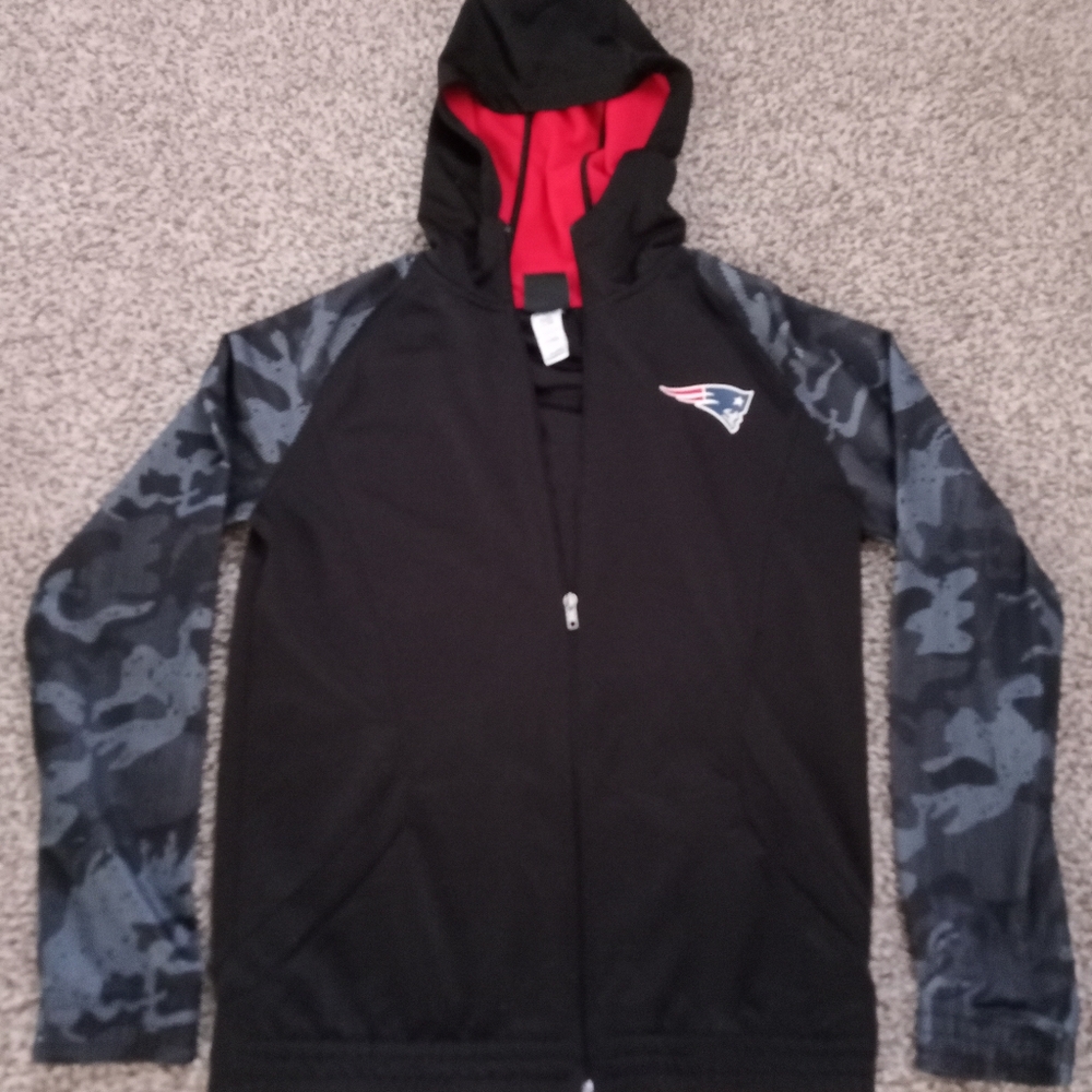 Black and Camouflage Zip-Up Hoodie